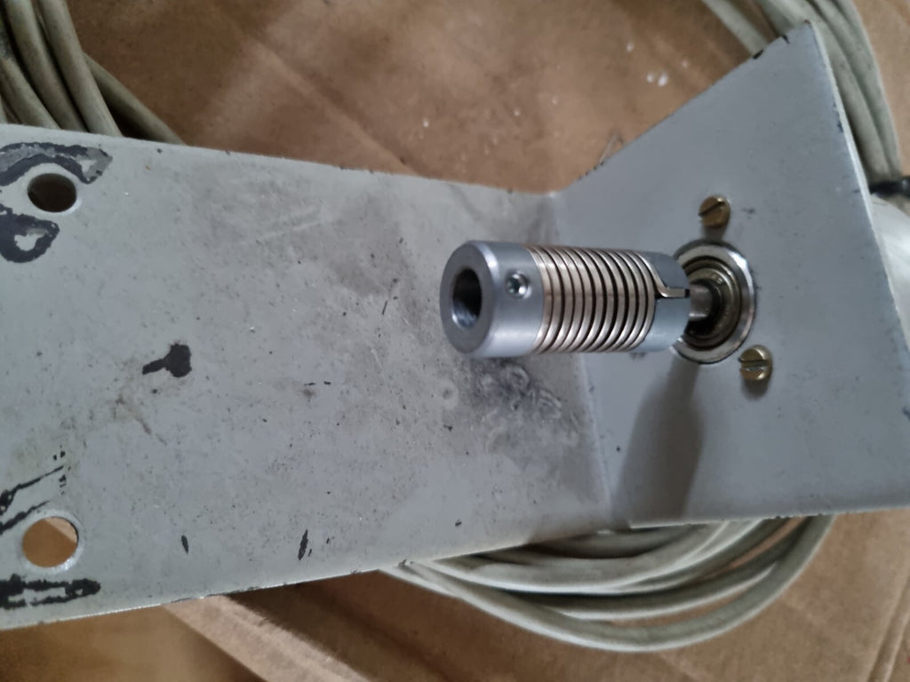 used/tested ELGO encoder 15.32.50 Inkrementalgeber Rotary encoder