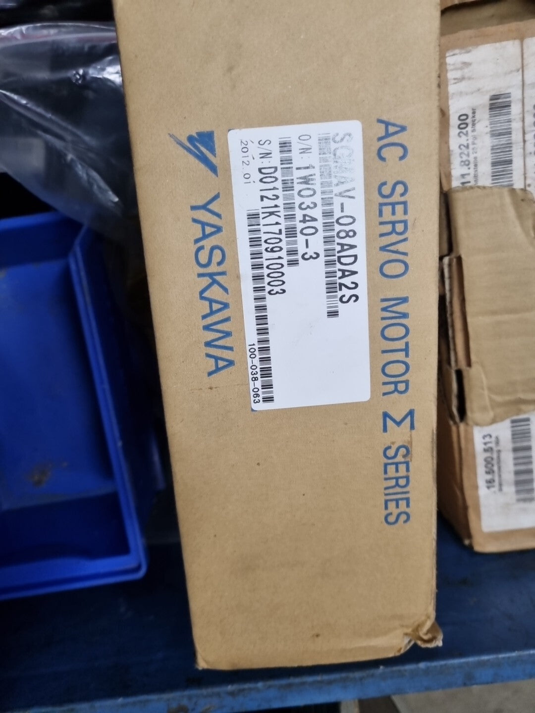 1PCS Neu Yaskawa Servo Motor SGMAV-08ADA2S new old stock