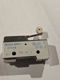 1 x Miltac X01-T2 Limit Switch Grenzschalter 20(4) A 380V, New Nos Neu Unused