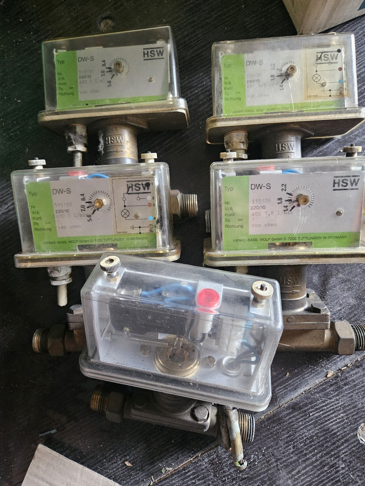 HSW Henke-Sass DW-S Durchflussmessgerät 5,6-8,4 L Durchflusswächter Used Tested