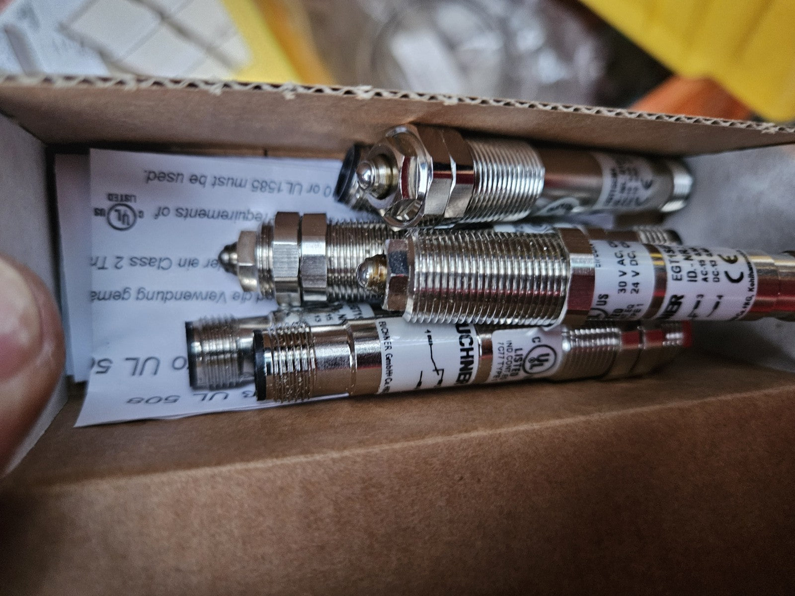 1 x EUCHNER EGT1SEM4, 019727 Einbaugrenztaster/built-in limit switch -unused/new