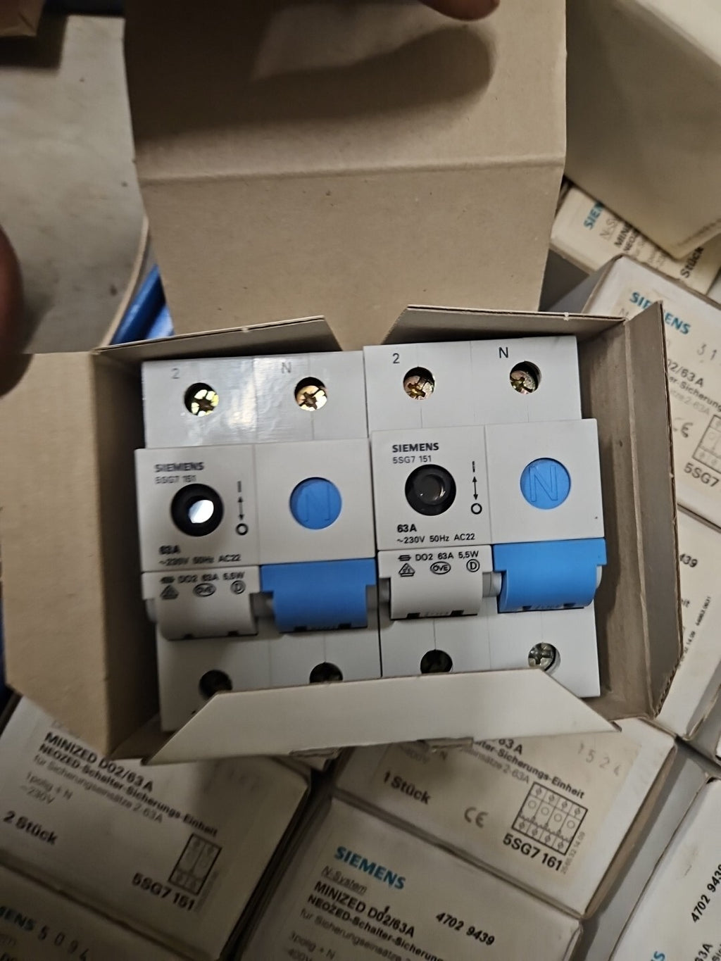 2 x Minized D02/63A, new in Box Siemens 5SG7-151 / 5SG7151 63A Neu/ovp