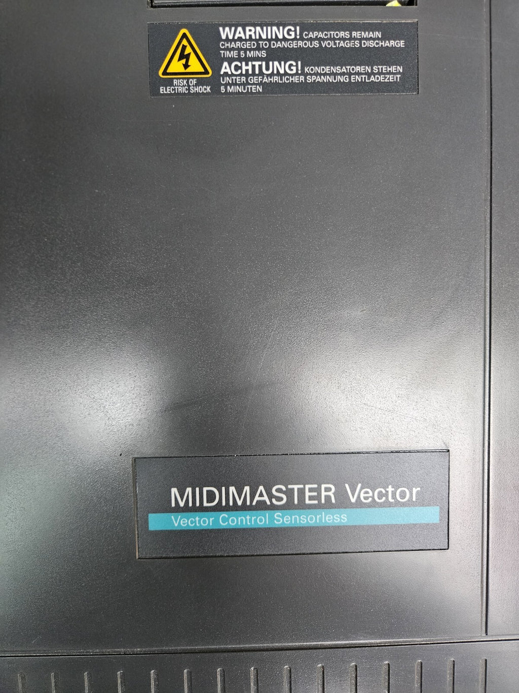 SIEMENS 6SE3222-4DG40 MIDIMASTER VECTOR 15HP / 11 kW Fully Working Condition