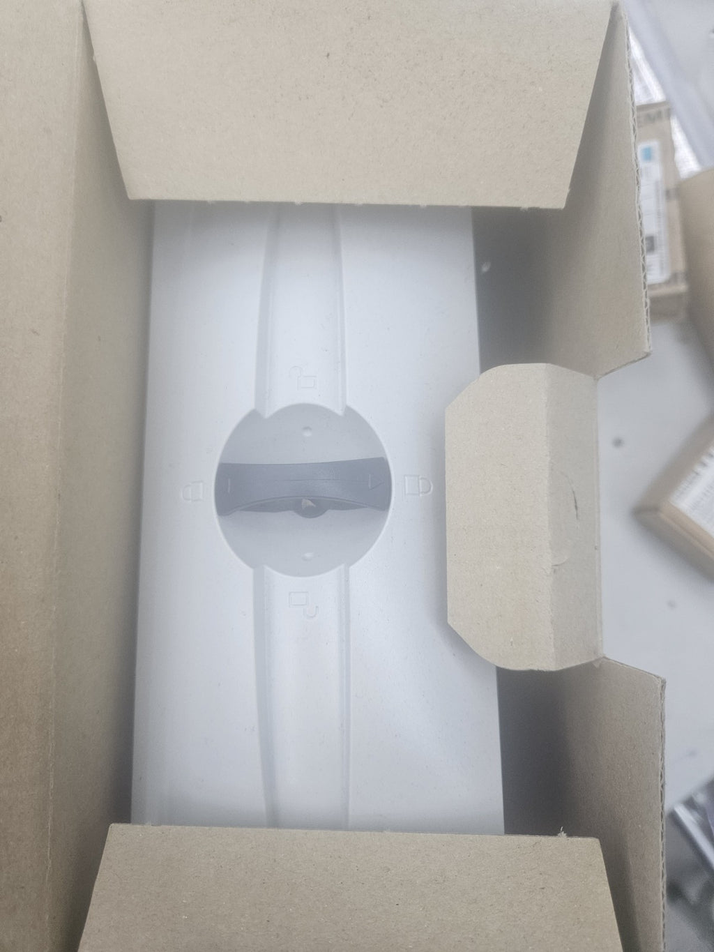 Eaton Anschlußklemmenplatte BBA-TP3/120 Adapter 107184 Anschlußklemmenplatte NEU