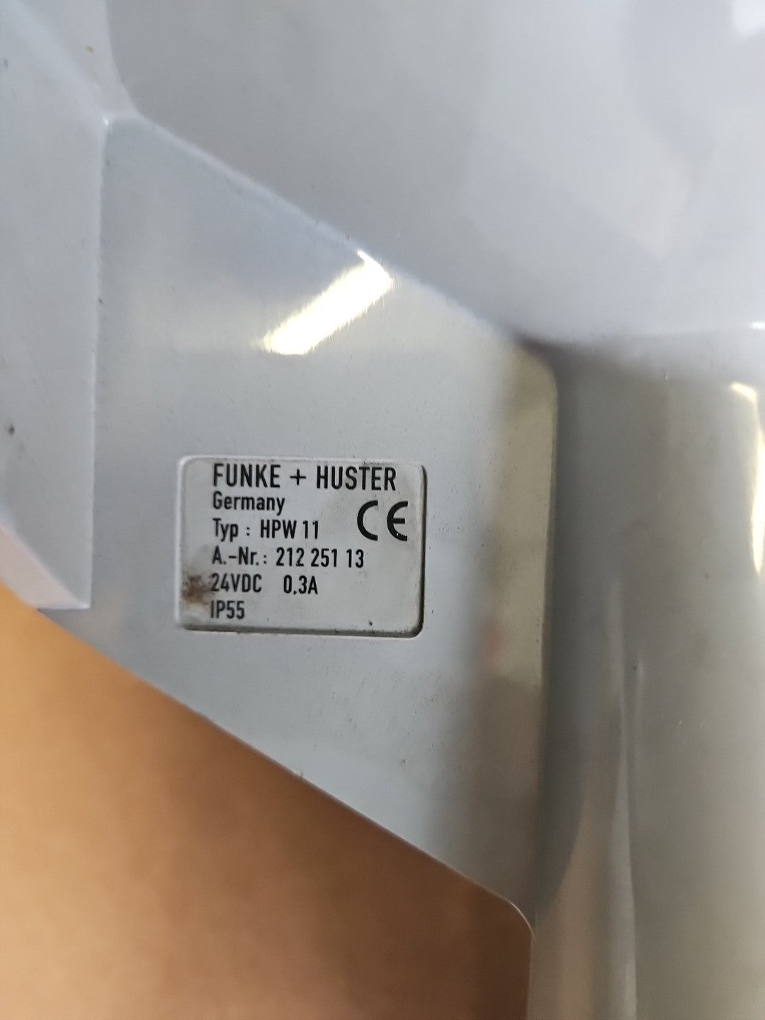 FHF Funke+Huster Signalhupe HPW 11 24VAC Neu Unbenutzt New Unused New Old Stock