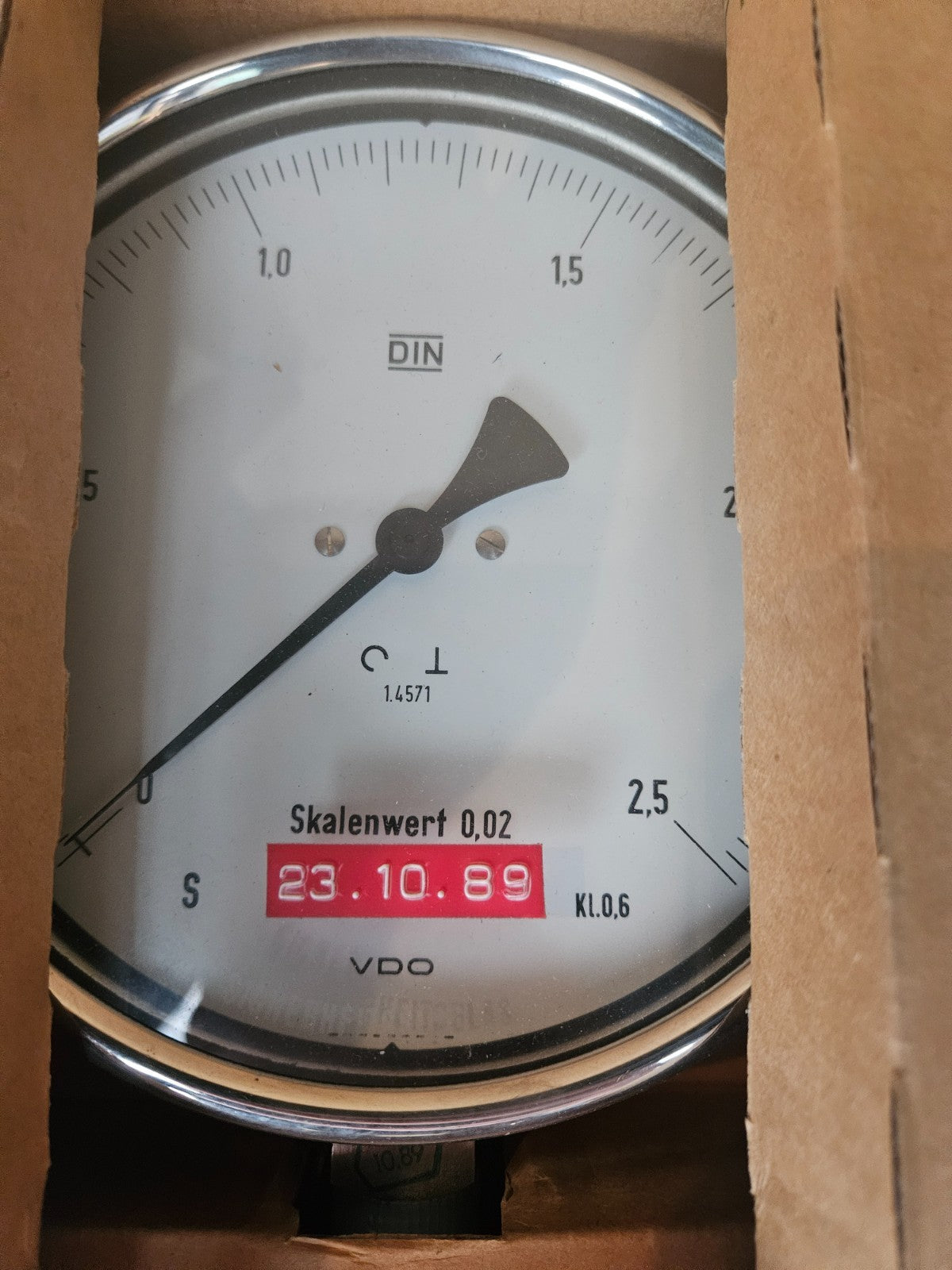 WIKA Manometer Glyzerin 233.30.100, diverse Modelle zur Auswahl G1/2"B, neu/ovp