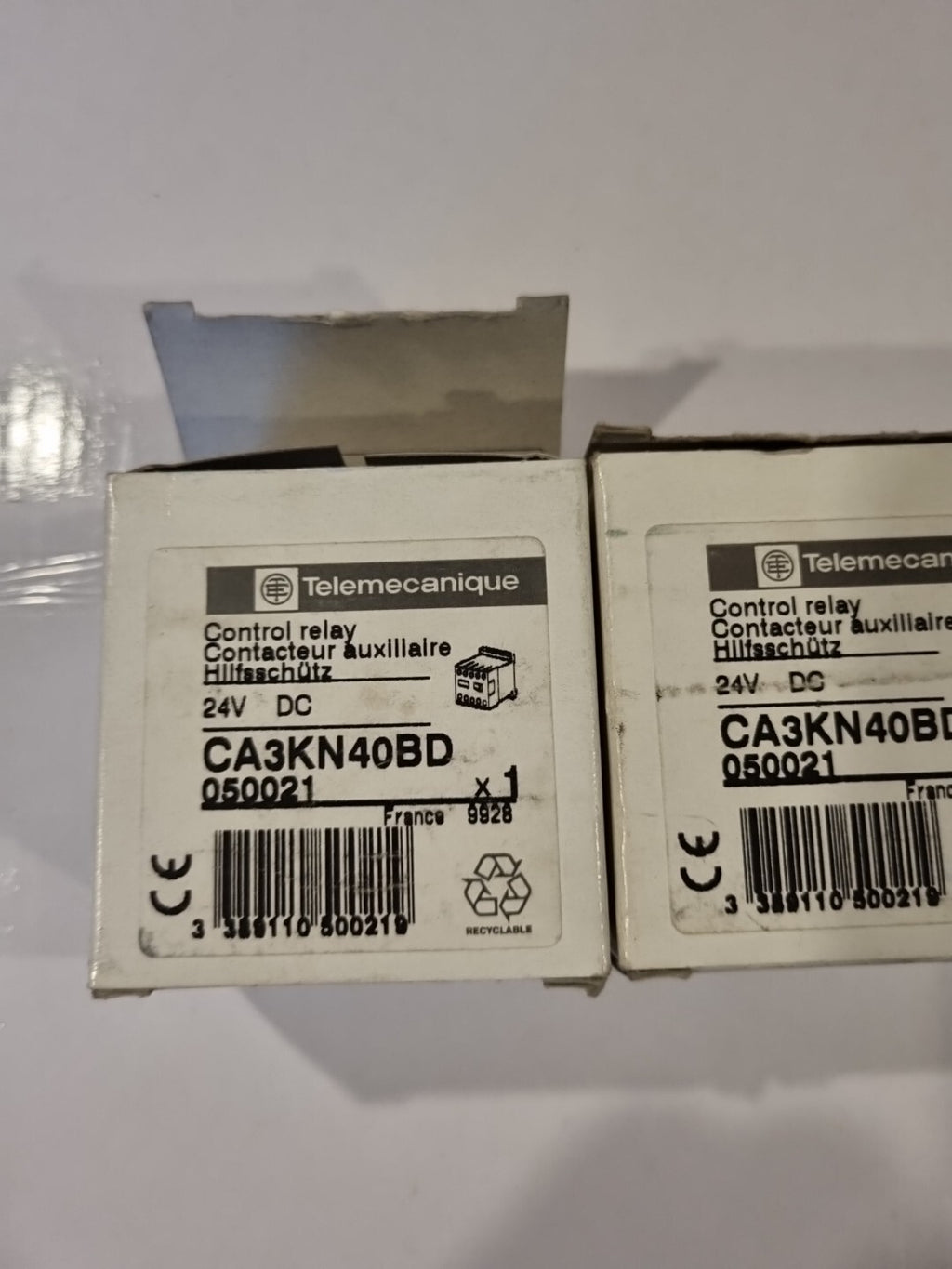 Lot 3 x Telemecanique Schneider Schütz CA3KN40BD 24VDC NEU, new old stock