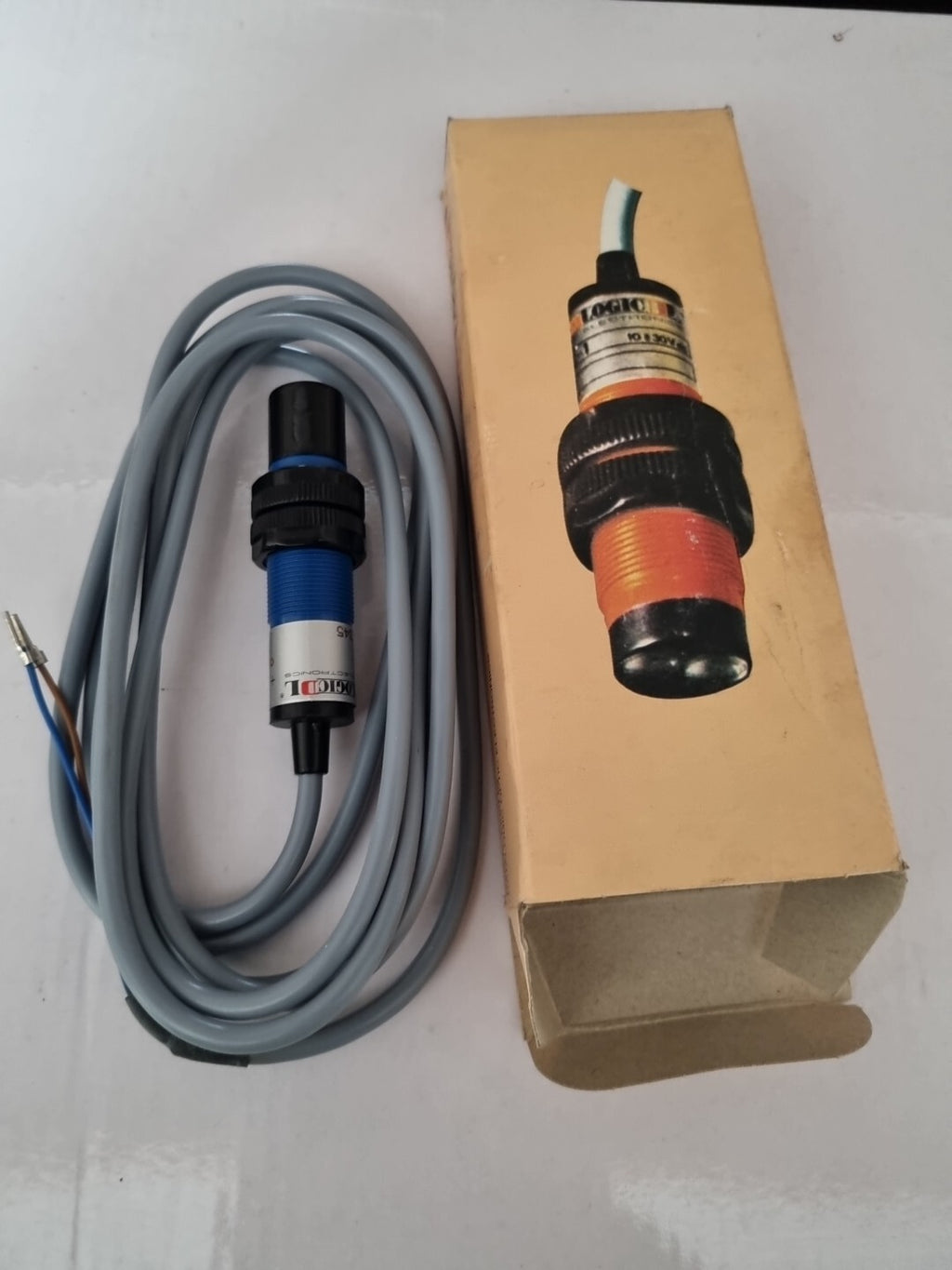 DataLogic RC-00 10-30V DC Photoelectric Sensor -OVP/unused- new old stock,
