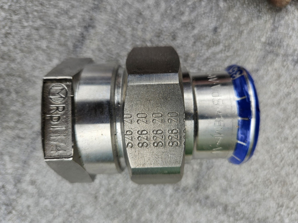 1 x Geberit Mapress Edelstahl Übergangsverschraubung mit IG, 35 mm x 1 1/4" Neu