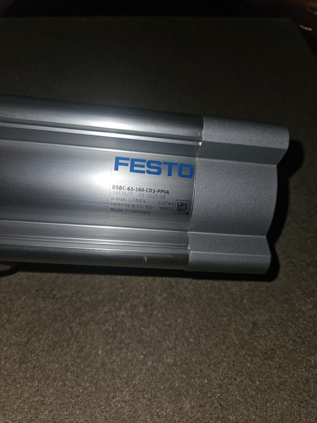 FESTO normzylinder, DSBC-63-160-CD3-PPVA, 1463475 New Neu Unused