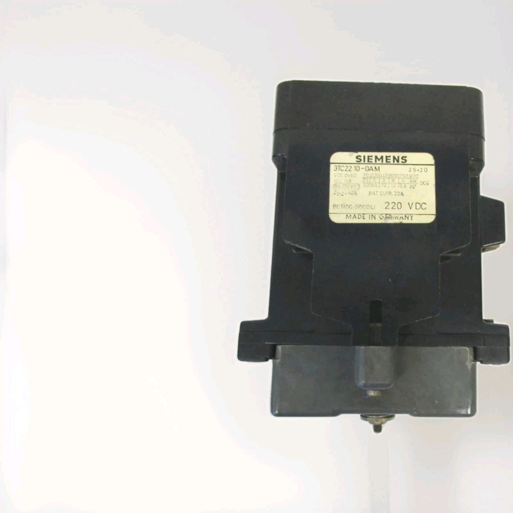 SIEMENS 3TC22 10-0AM CONTACTOR SCHUETZ new Old Stock, Unused, Neu, No Box