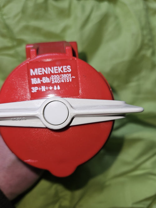 3 x MENNEKES 16A-6h/3P+N+ STECKER KUPPLUNG MIT VERRIEGELUNG, Neu Unbenutz, New
