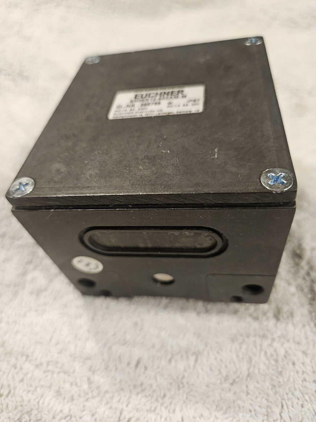  EUCHNERSN06R12-502AM-MID.-NR.: 088766 Position Switch unused, No Box Neu New