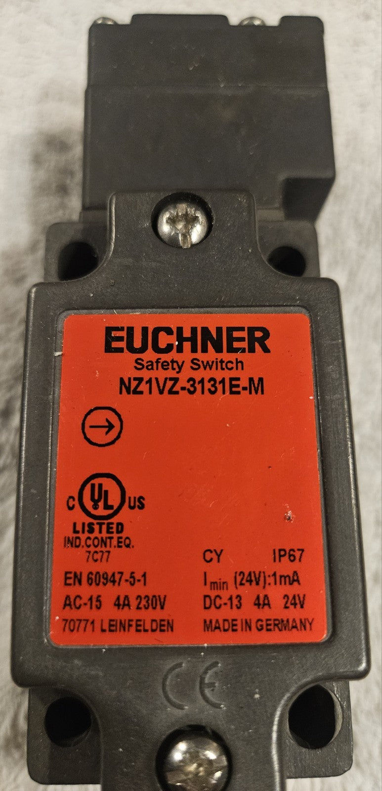 Euchner Sicherheitsschalter NZ1VZ-3131E-M safety switch 082122 Schalter 230V 10A