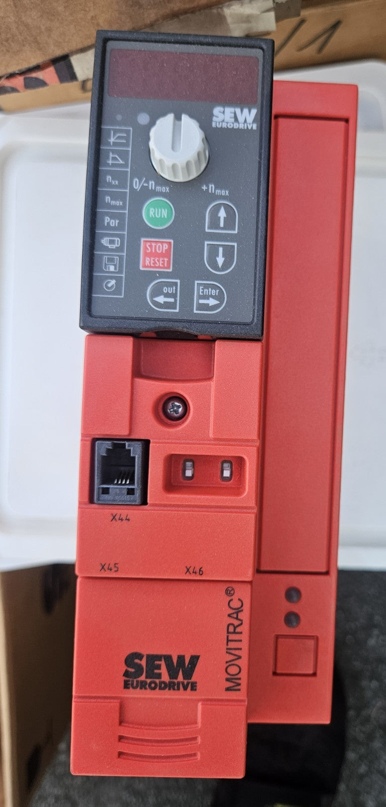 SEW Movitrac B MC0780005-5A3-4-SO/FSC11B, frequency Inverter, Umrichter New Neu