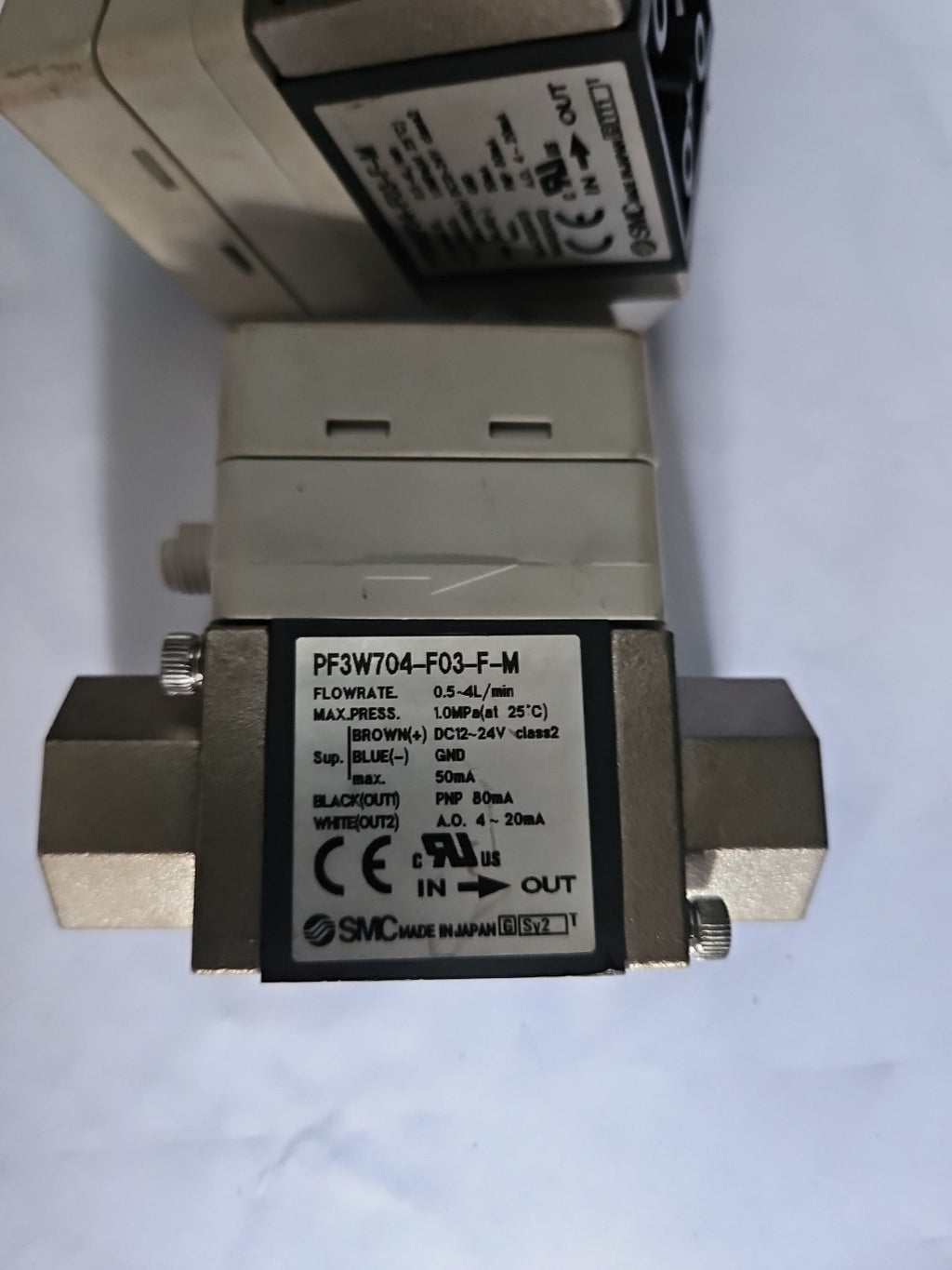 SMC PF3W704-F03-F-M Flow Switch, Meter 0,5-4l/min, New Unused Neu 