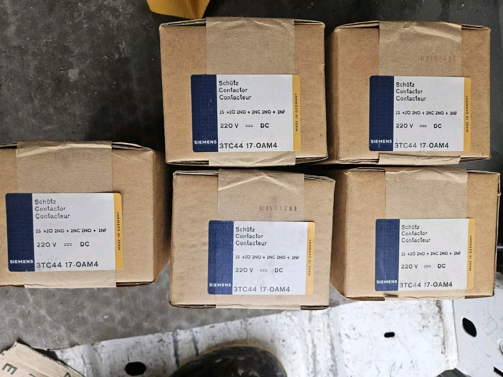 SIEMENS 3TC4417-0AM4 3TC44 17-0AM4 Schütz, Baugröße 2, 2-polig -sealed- New Neu