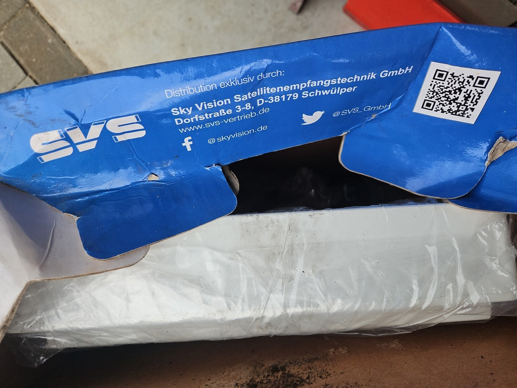 Humax  Flat50 Sat Flachantenne E2550 Satelliten-Flachantenne Neu/ovp Twin LNB