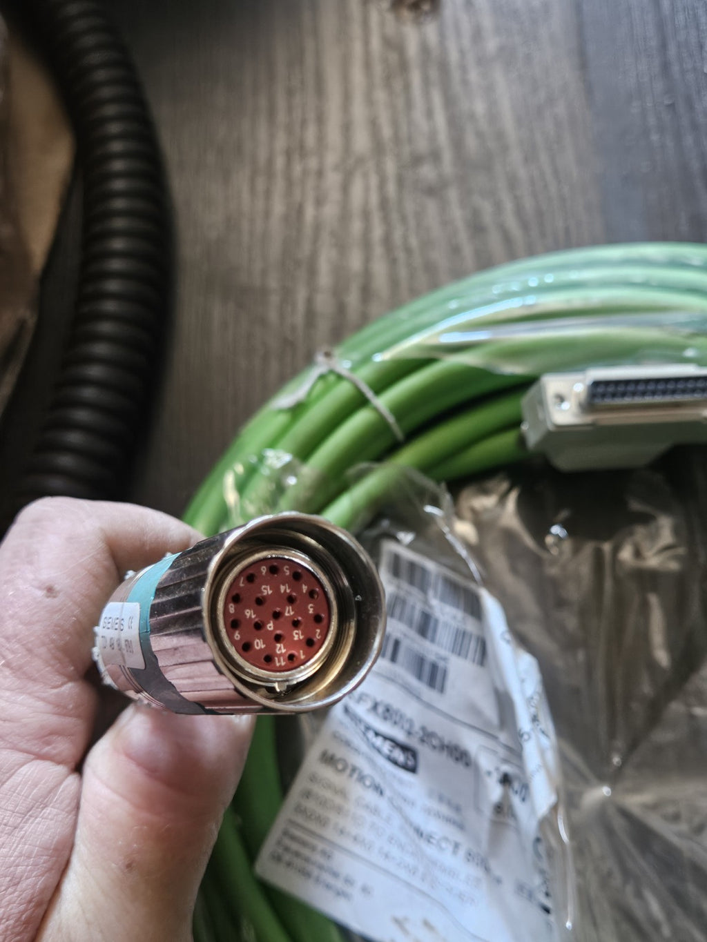1 x Org.SIEMENS 6FX8002-2CH00-1AJ0 Encoder cable 8M Neu/ovp Nos Unused