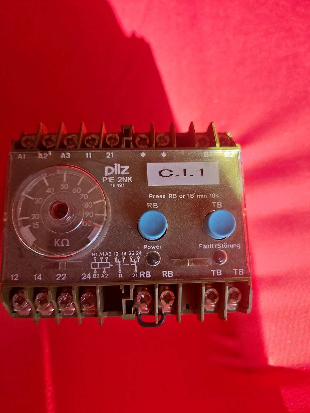 PILZ P1E-2NK 2U UH230VAC / P1E2NK2UUH230VAC, 484101, 6,5VA New Old Stock