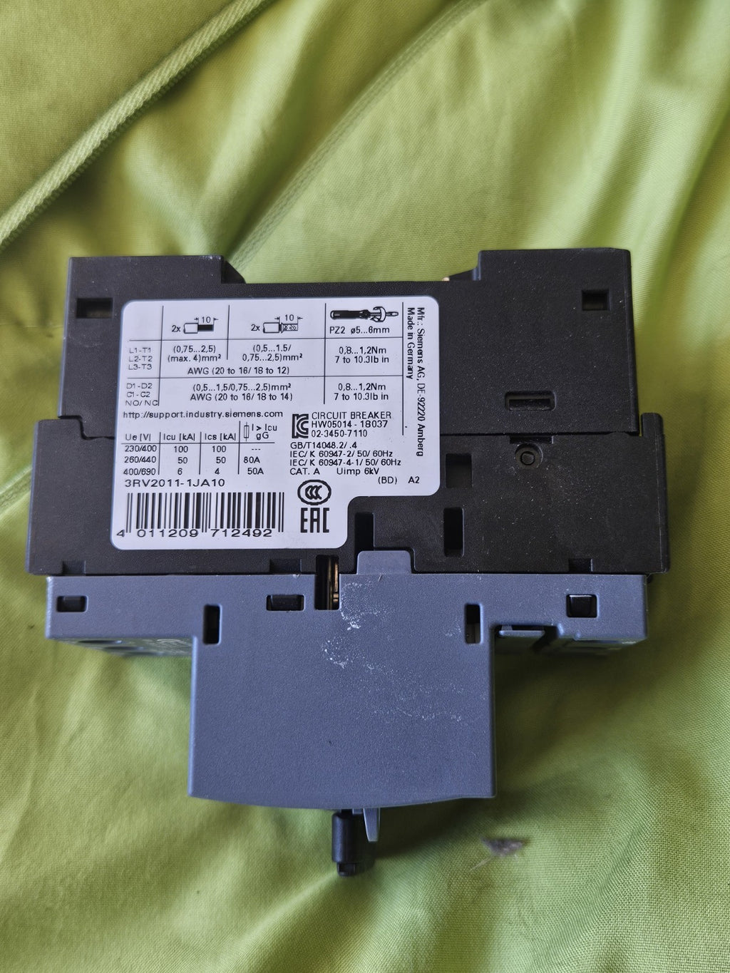 Siemens Sirius Leistungsschalter 3RV2011-1JA10, Breaker Unused New Neu, No Box
