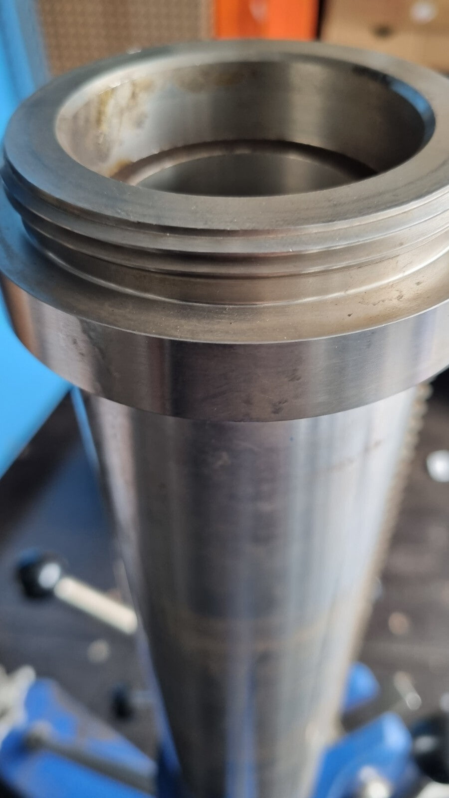 Brunson Faro IG-10, Stativ, Rollständer, Messstativ,Laser, Schwerlast Ständer