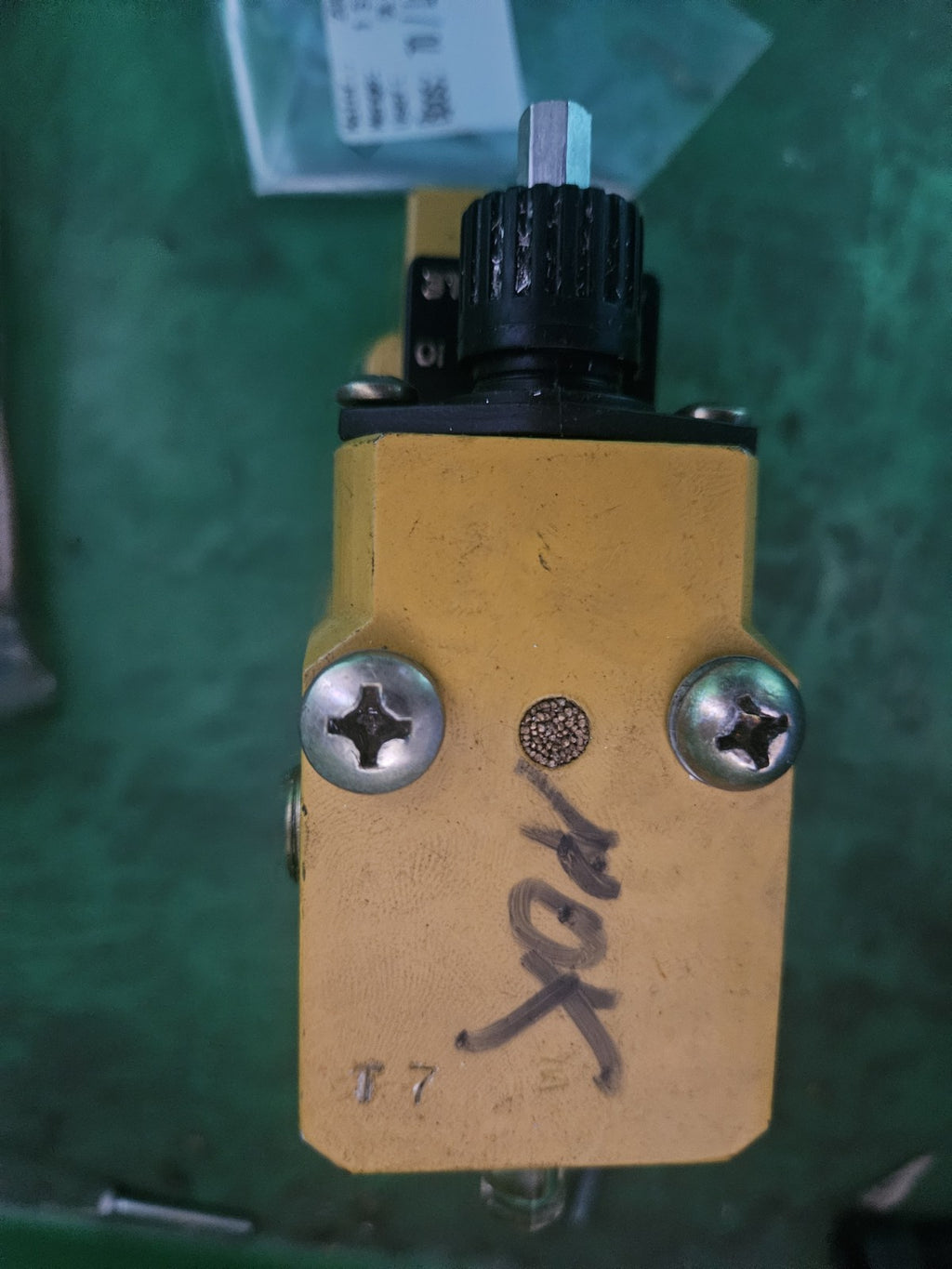 Atlas Copco Dosol Single Point Lubricator DOS 15 B-C DOS 20 B-C, Used, Working