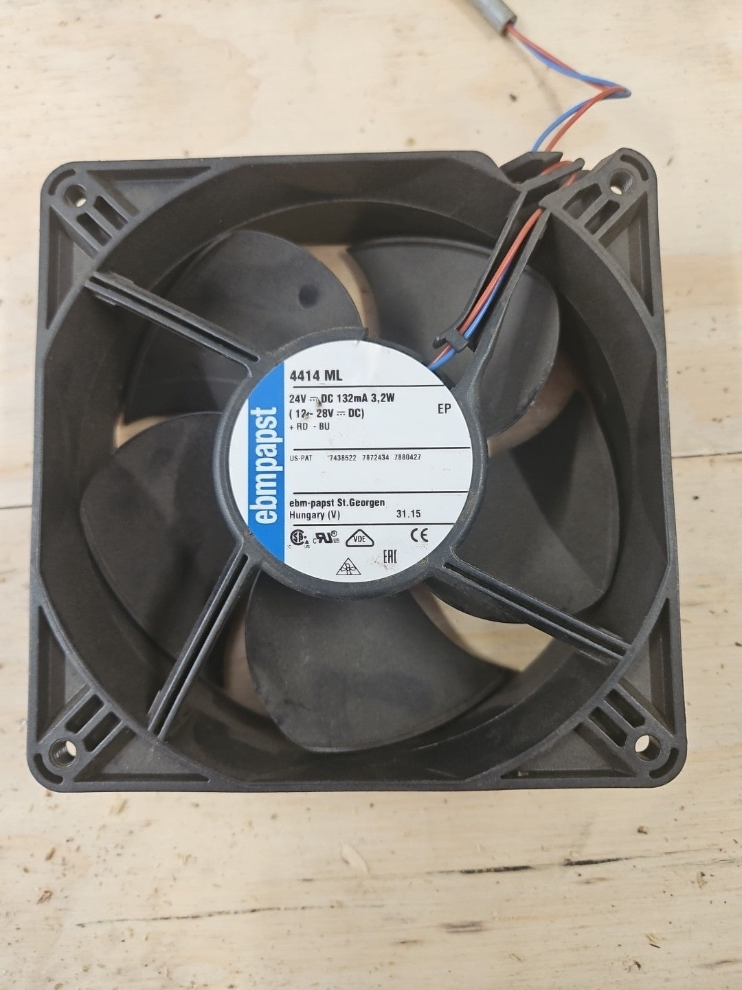 EBM Papst 4414 ML Axiallüfter 24 V/DC 168 m³/h (L x B x H) 119 x 119 x 38 mm NEU