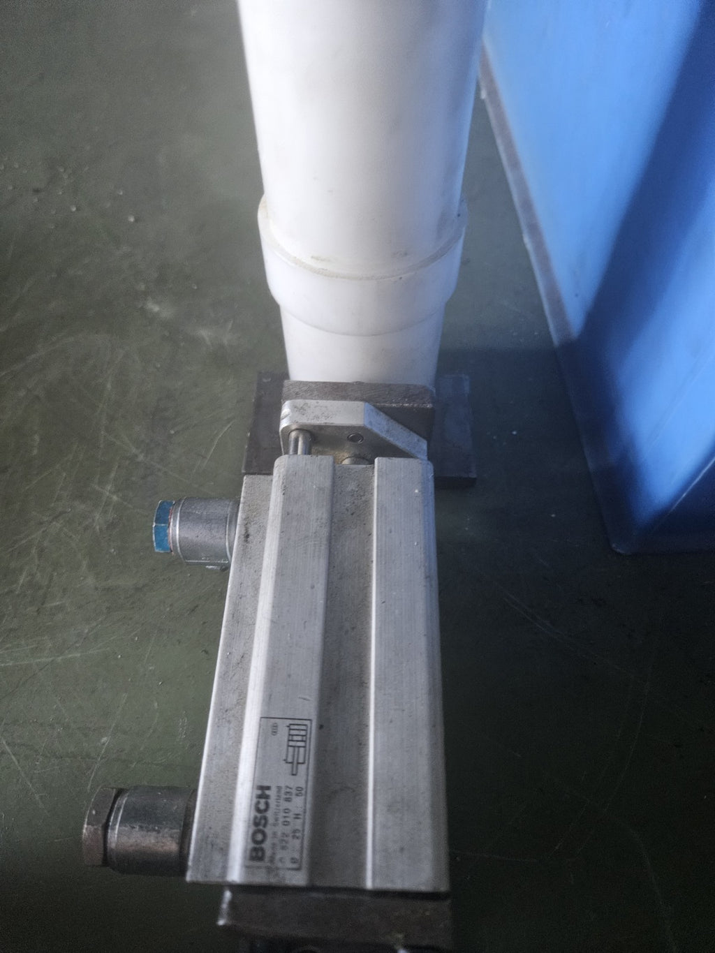 Bosch Rexroth 0 822 010 837 Pneumatic Cylinder 25mm Bore, 50mm Stroke, working
