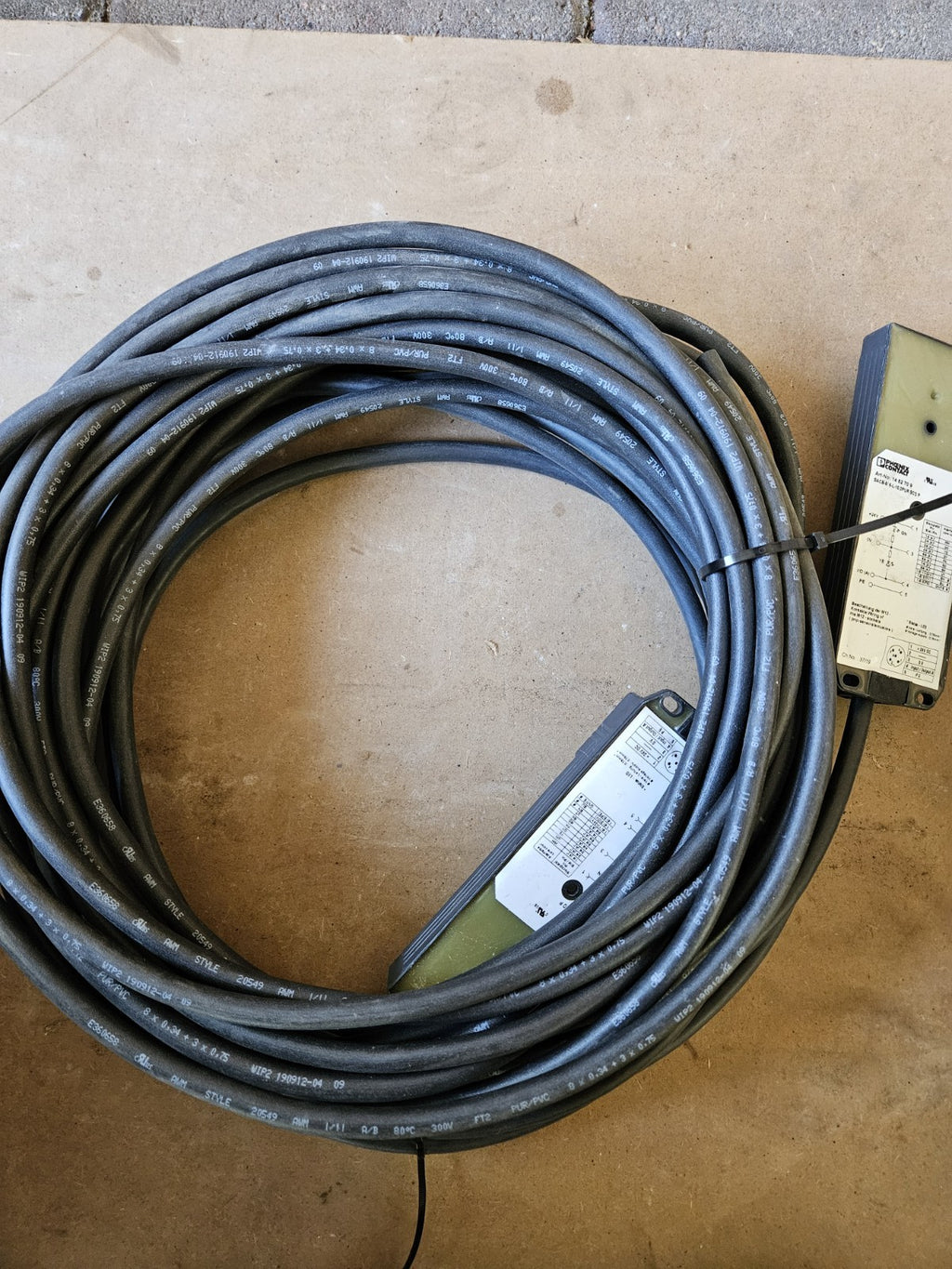 PHOENIX CONTACT SACB-8/ 8-L-10,0PUR SCO P, 14 52 70 9, 1452709 neu New Unused