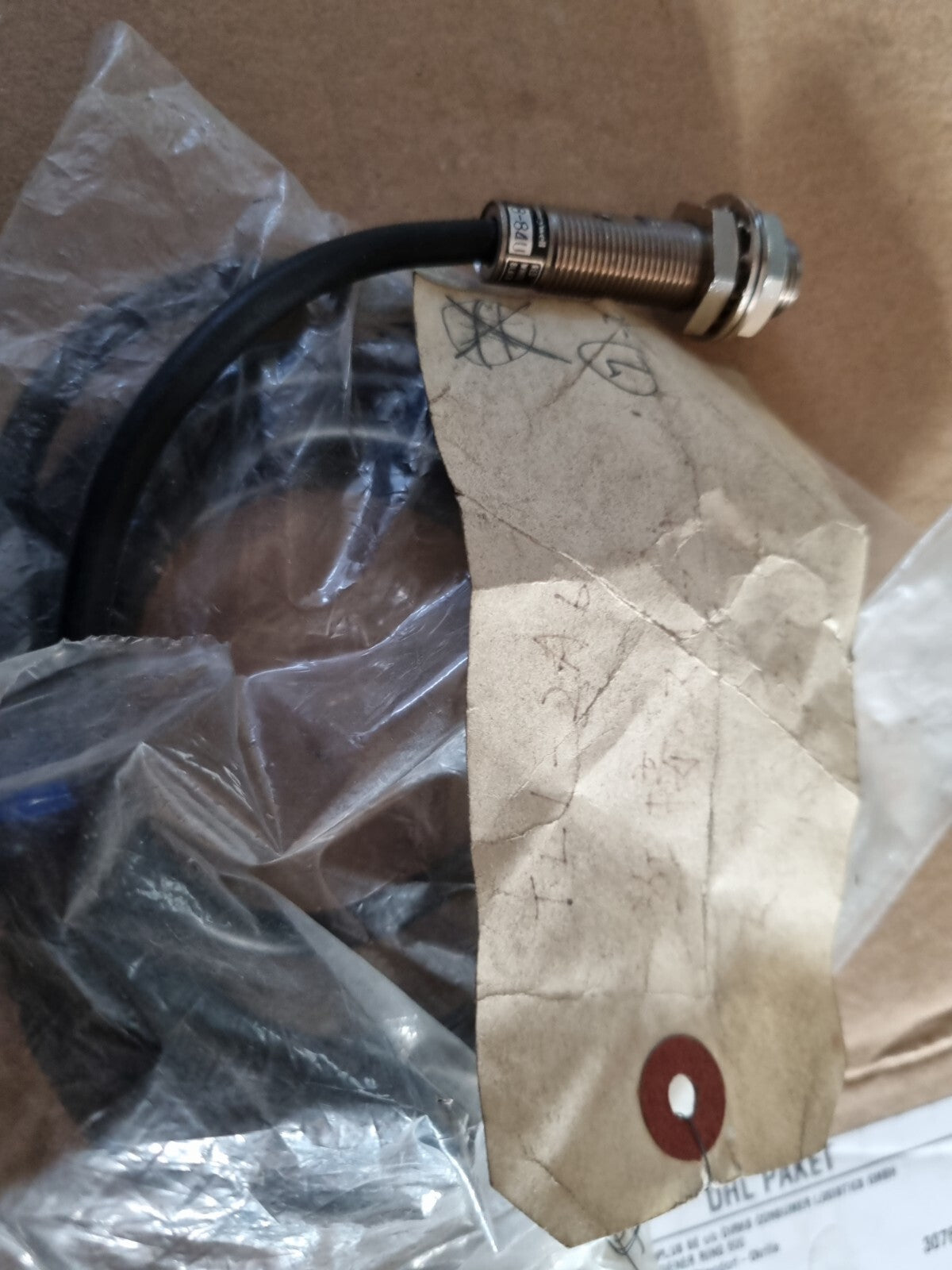 YAMATAKE HONEYWELL FL1-5A6-E3 INDUCTIVE PROXIMITY SENSOR 10-40V NEW NEU/OVP