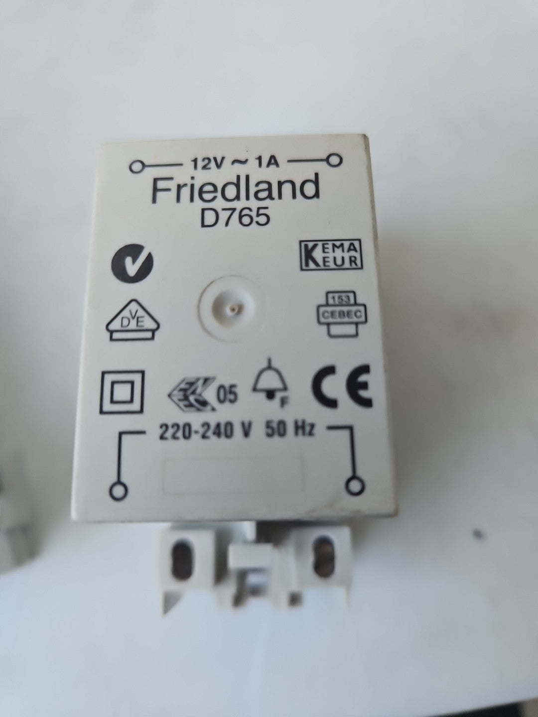 FRIEDLAND D765 Klingel Trafo Transformer 220-240 V 12V Neu Unbenutzt Hutschiene