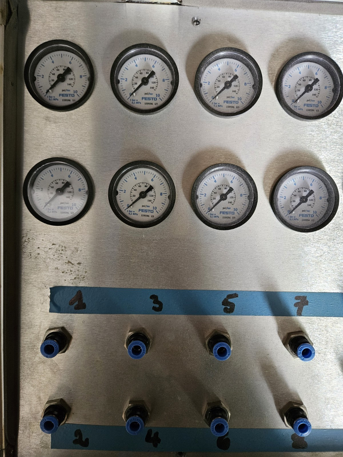 FESTO Industrial Pneumatic Calibration Test Kit Case 16 Multi-Pressure Gauges