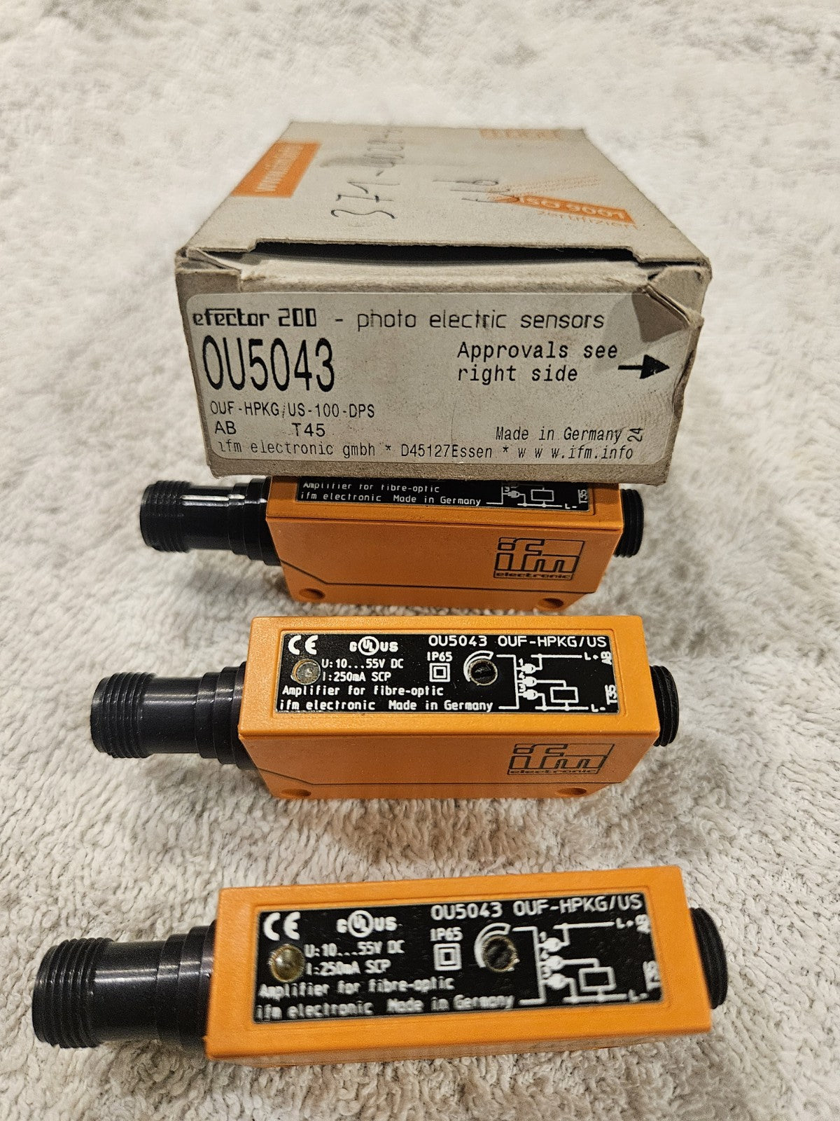 1 x IFM Fiberoptikverstärker OU5043 OUF-HPKG/US Fibre-optic amplifier