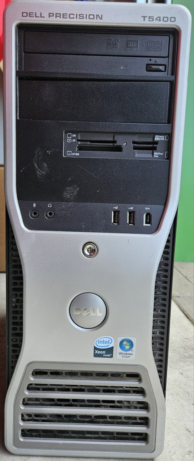 PC Dell Precision T5400 XEON Workstation, J00Q3TJ, Windows Vista Used Working