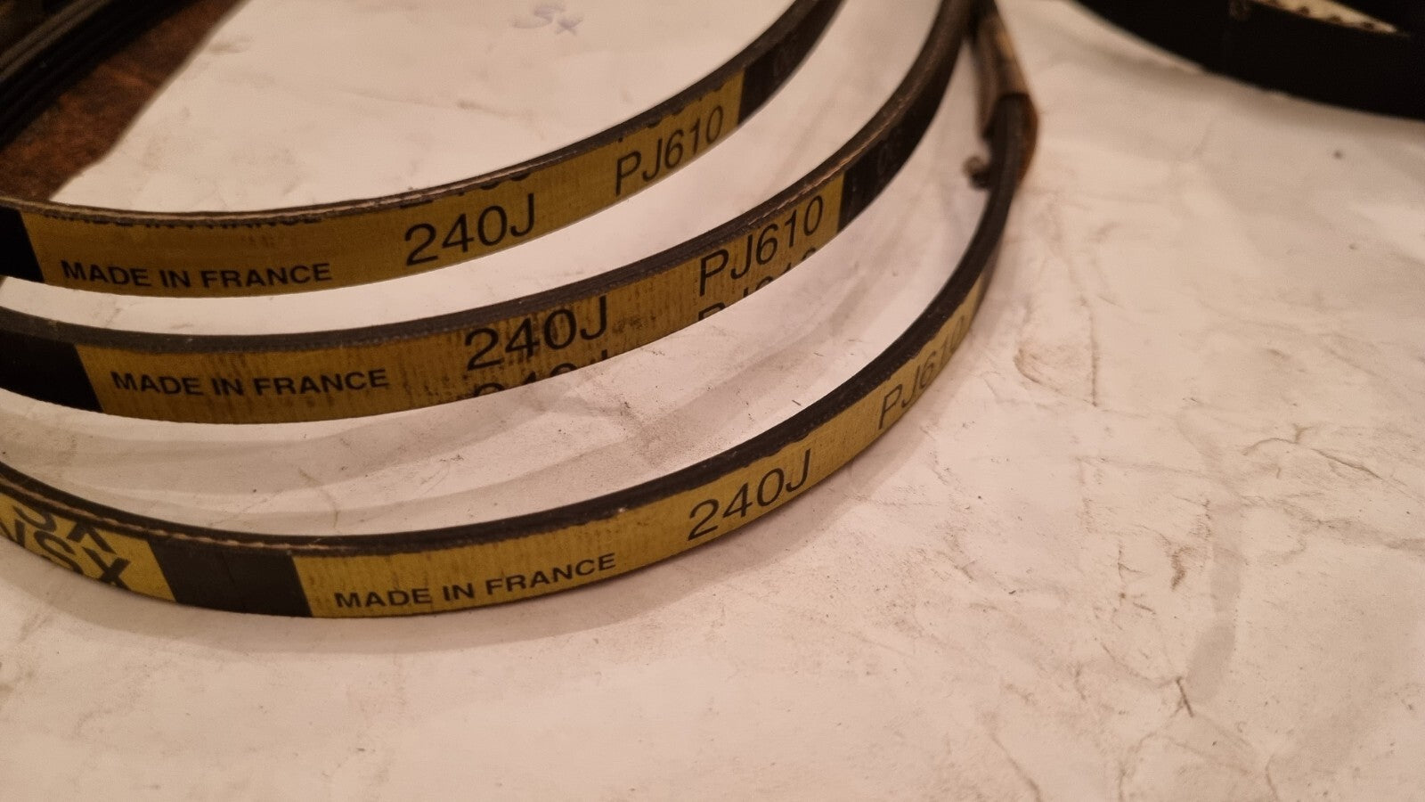 BANDO SYNCHRONOUS 250XL Zahnriemen Timing belt 240J/PJ610 neu/unused unbenutzt
