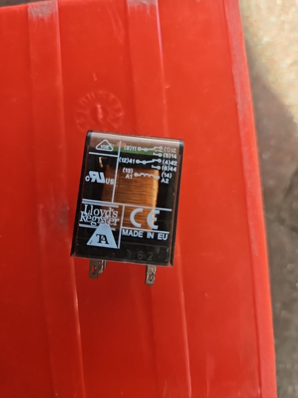 1 x SCHRACK Industrie-Relais/ PT270S15 - 250 V - 12A -  2 Wechsler - NEU New