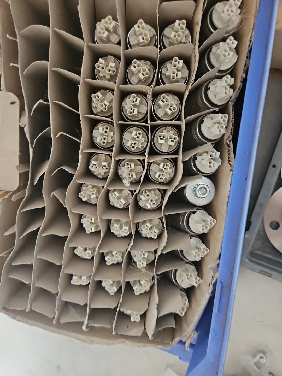 1 x Electronicon E62.C58-301 200 Kondensator 280V AC -40-100C MKP 12µF neu NOS