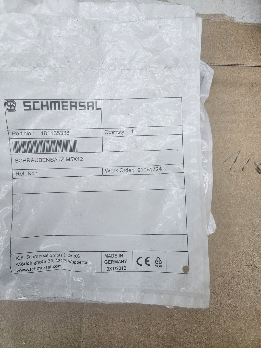 Schmersal 101135338 Replacement Schraubensatz M5x12, Neu/ovp Sealed New