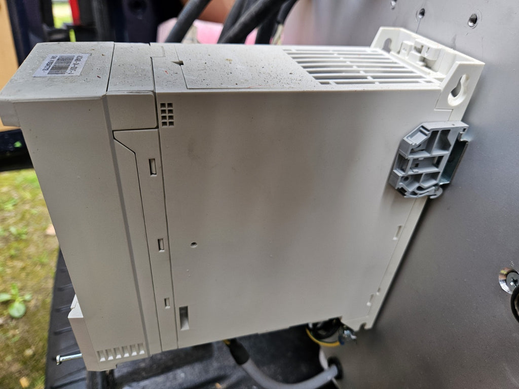 ABB ACS480-04-02A7-4,  S/N 41926A2778,  0.75kW, V2.05.07 Frequenzumrichter used