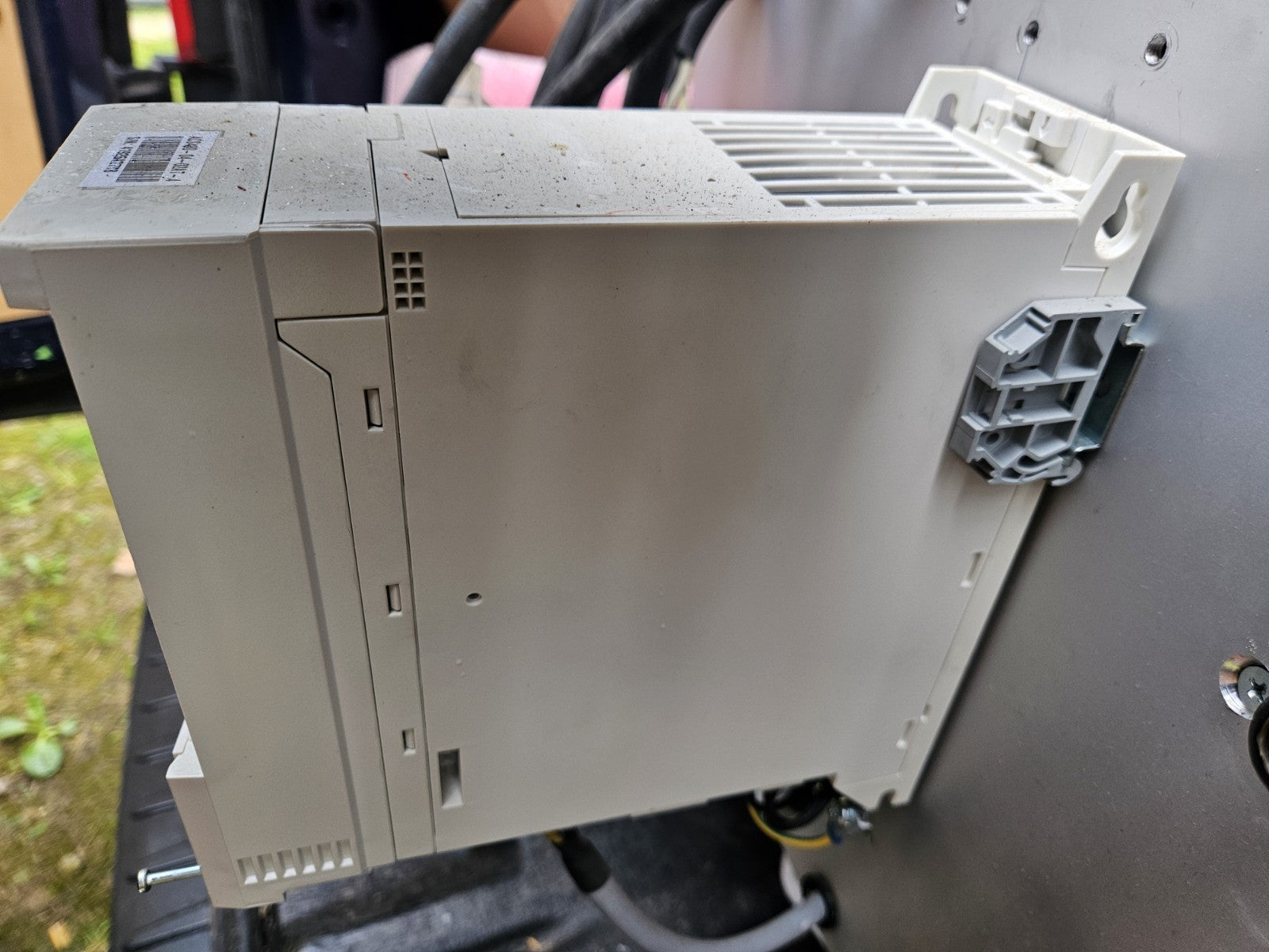 ABB ACS480-04-02A7-4,  S/N 41926A2778,  0.75kW, V2.05.07 Frequenzumrichter used