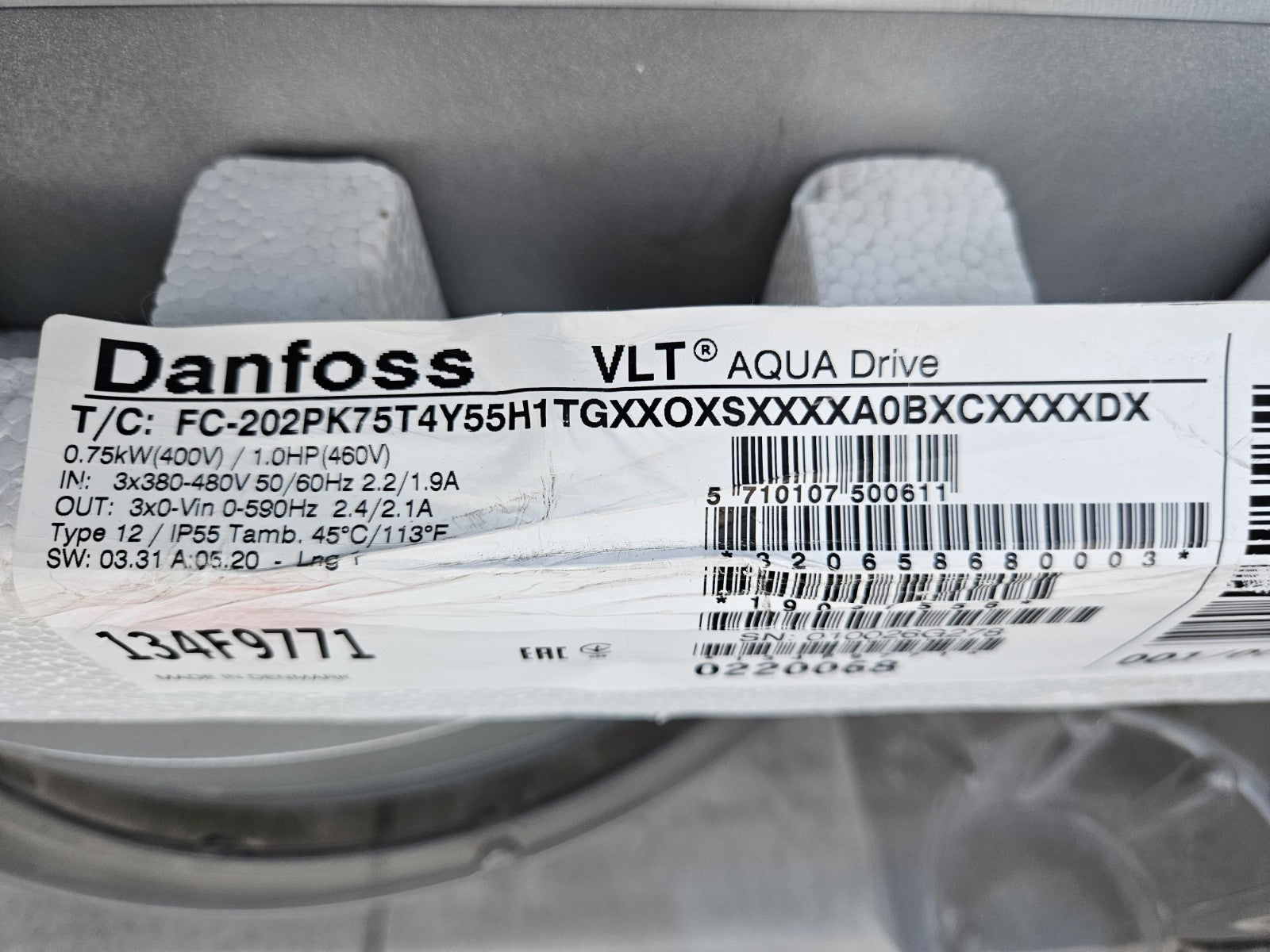 Danfoss FC-202 AQUA-DRIVE VFD Inverter, 7.5kW,202PK75T4Y55H1TGXXOXSXXXXA0BXCXXXX