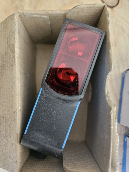 1 x SICK WTB27-3P2461, 1044163 Kompakt-Lichtschranke Neu/OVP New Unused No Box