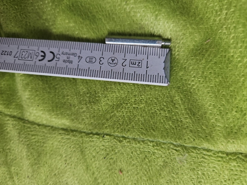 100 x Axxatronic Abstandsbolzen, Distanzbolzen,Abstandshalter,M3 IA-ST-3-5-30-A4