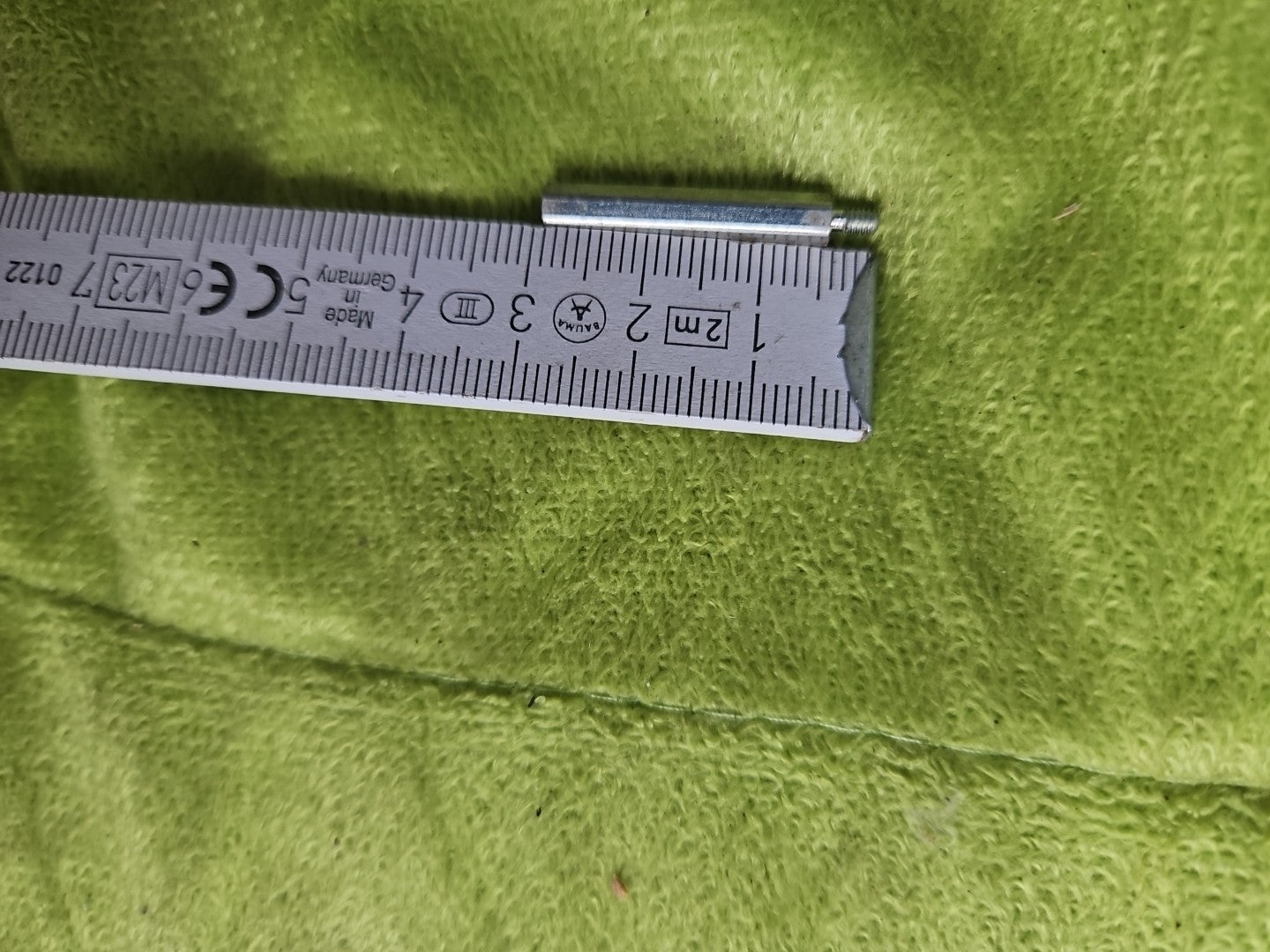 100 x Axxatronic Abstandsbolzen, Distanzbolzen,Abstandshalter,M3 IA-ST-3-5-30-A4