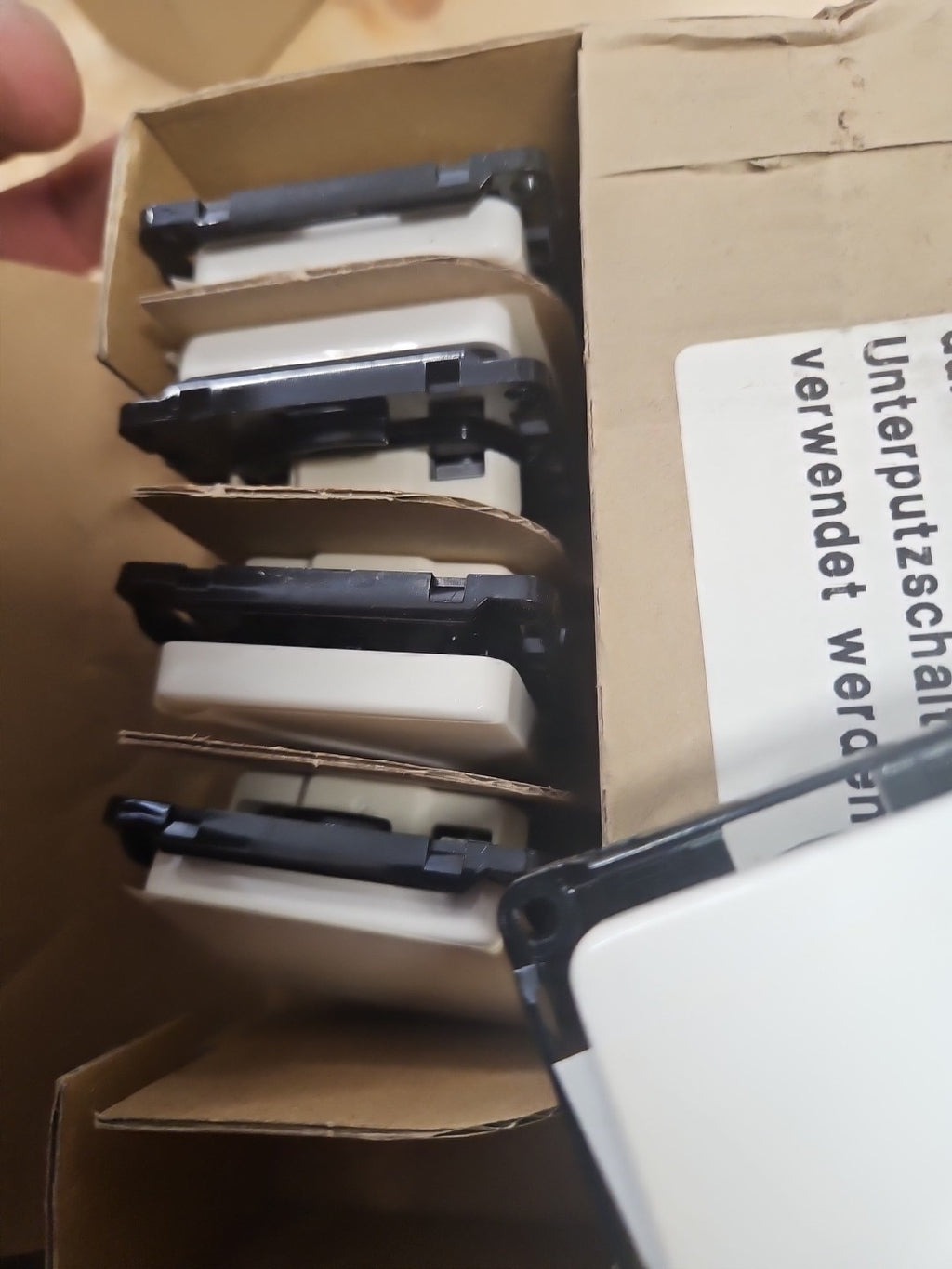 10 x Peha D 711.02 Ausschalter 10A 250V 1-polig COMPACTA reinweiß Neu/ovp