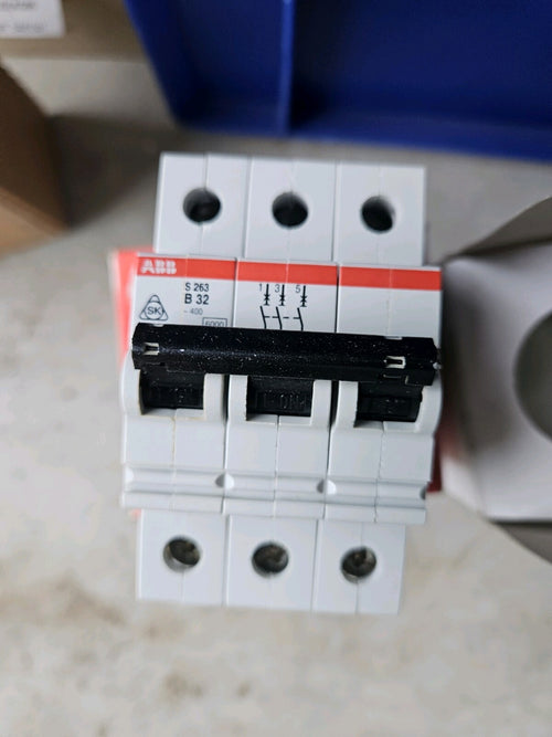 1 x ABB S283 K63 A SICHERUNG,circuit Breaker, Neu/ovp, New In Box S283K63A