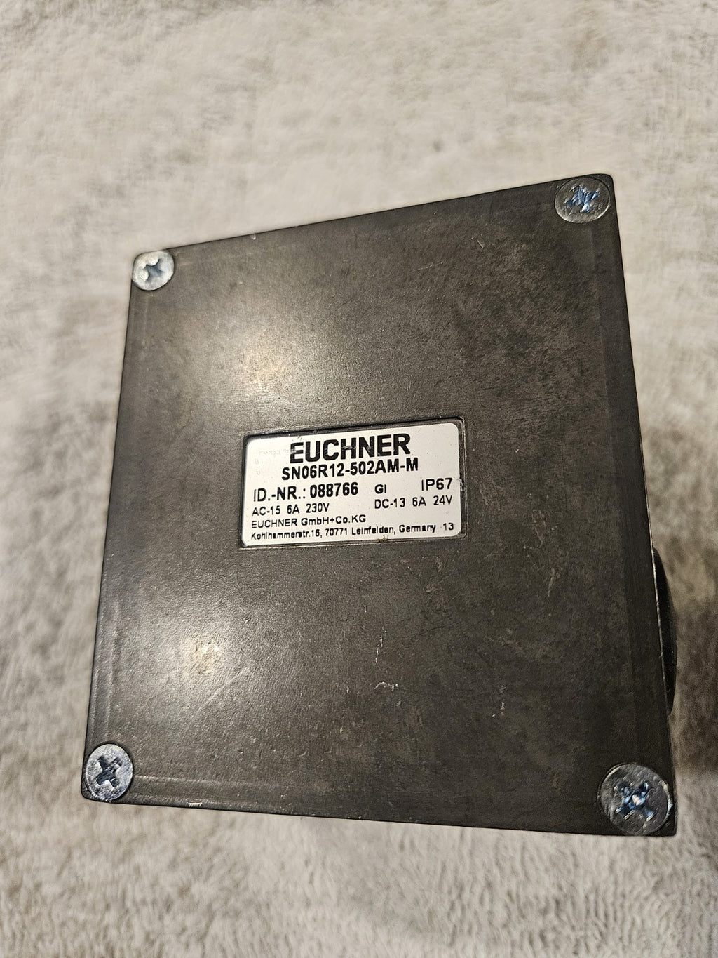  EUCHNERSN06R12-502AM-MID.-NR.: 088766 Position Switch unused, No Box Neu New