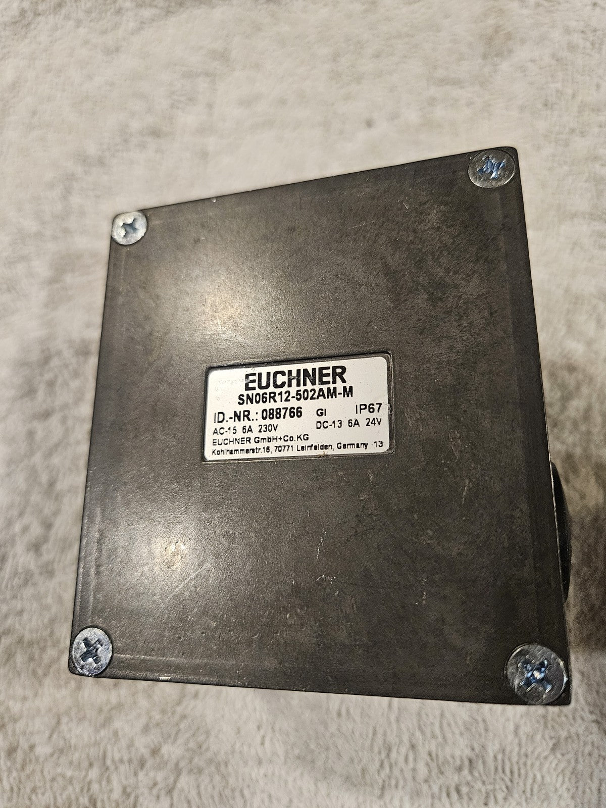  EUCHNERSN06R12-502AM-MID.-NR.: 088766 Position Switch unused, No Box Neu New