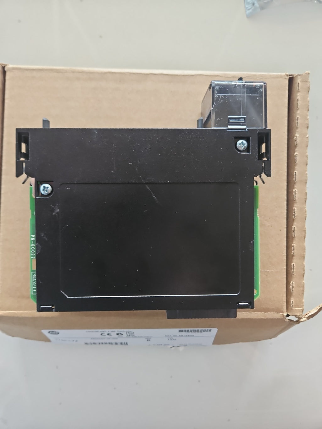 Allen Bradley 1756-IF8 SER. A Controllogix  1756-IF8/A Module, 96240676 new Neu